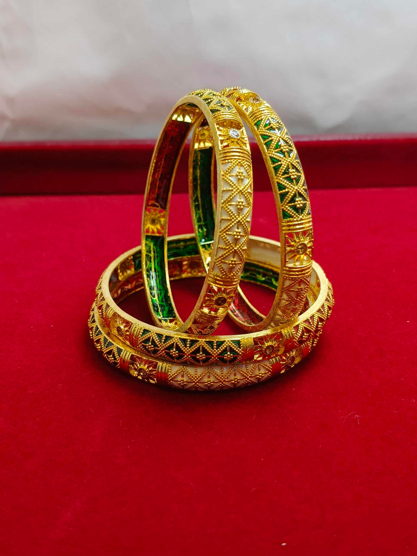 Stylish Bangles Under ₹300