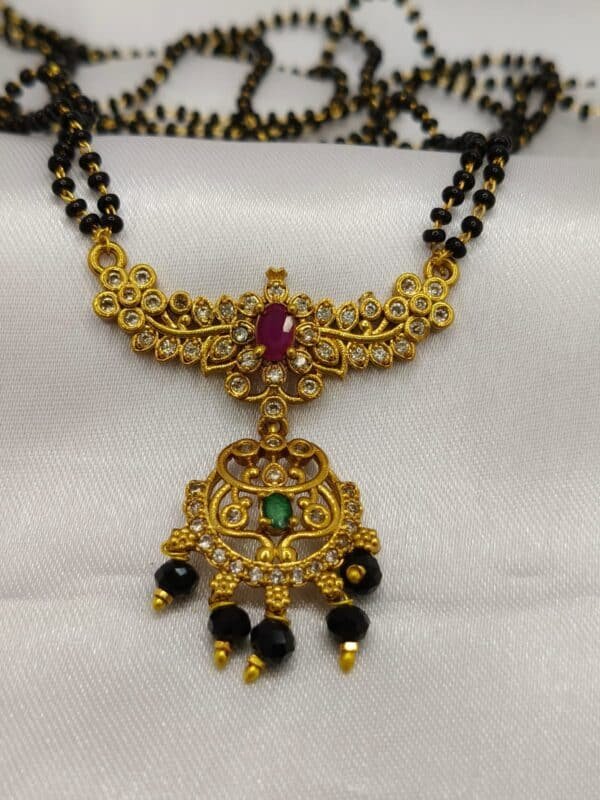 Big Pendant Ad Mangalsutra